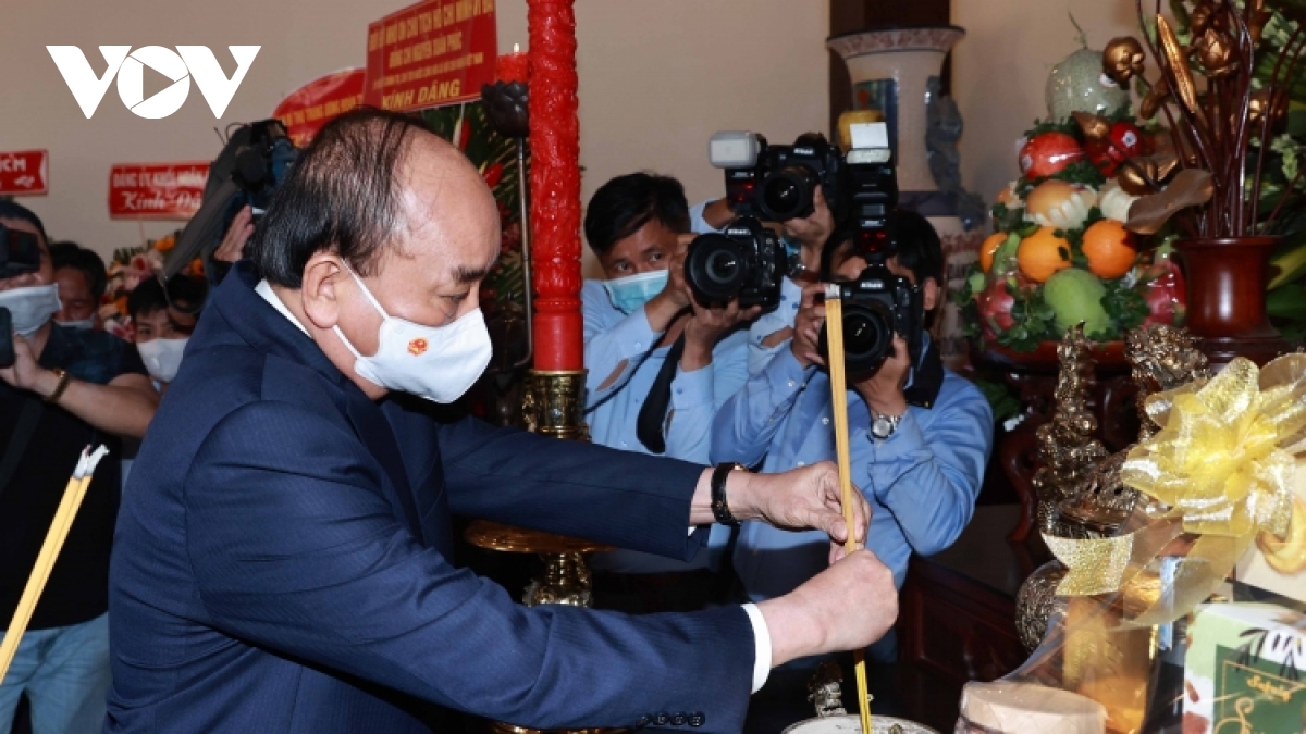 Diverse activities mark 131st birth anniversary of President Ho Chi Minh