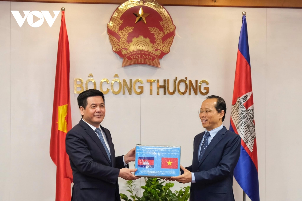 vietnam, cambodia agree upon a range of trade promotion measures picture 1