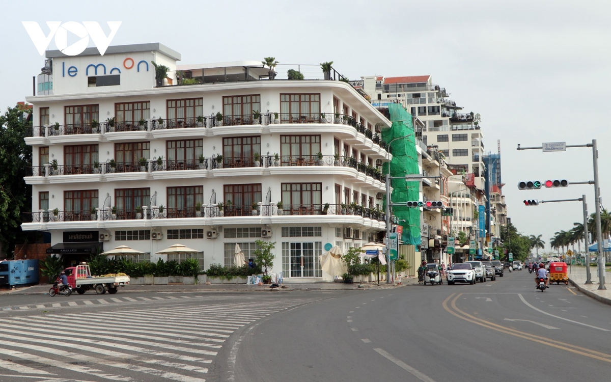 thu do phnom penh campuchia ngay dau do bo lenh phong toa vi covid-19 hinh anh 8