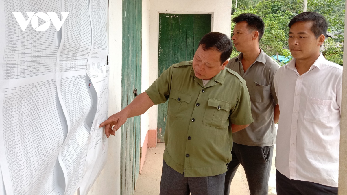 cao bang dua thong tin bau cu toi voi dong bao dan toc thieu so hinh anh 1