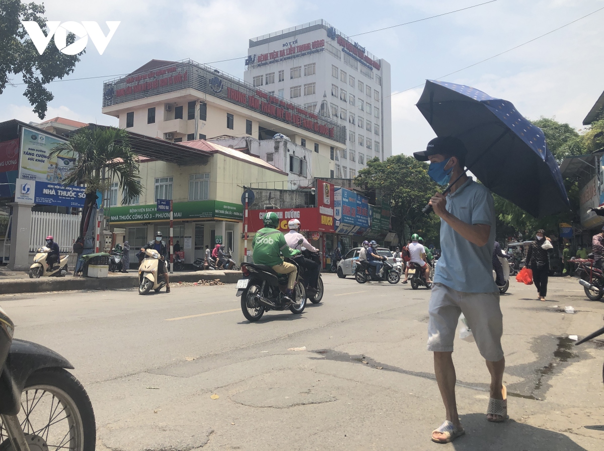 Anh cua hang an uong quanh benh vien o ha noi chi ban mang ve hinh anh 11