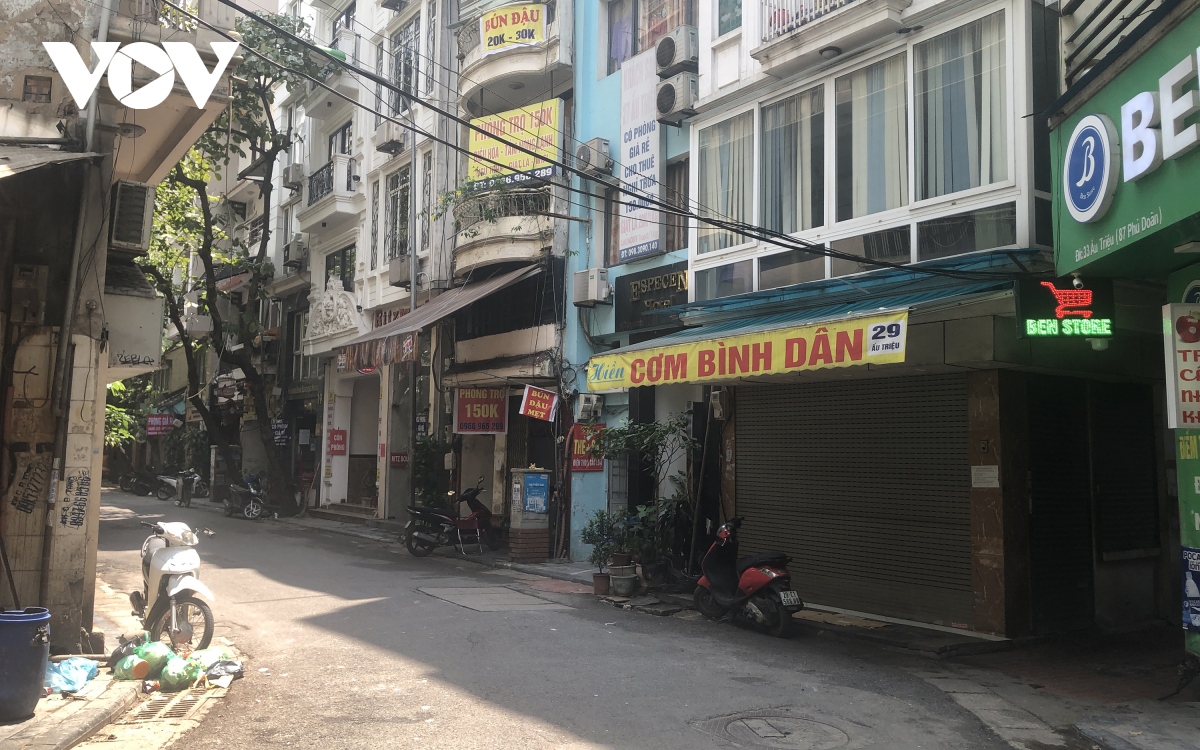 Anh cua hang an uong quanh benh vien o ha noi chi ban mang ve hinh anh 2