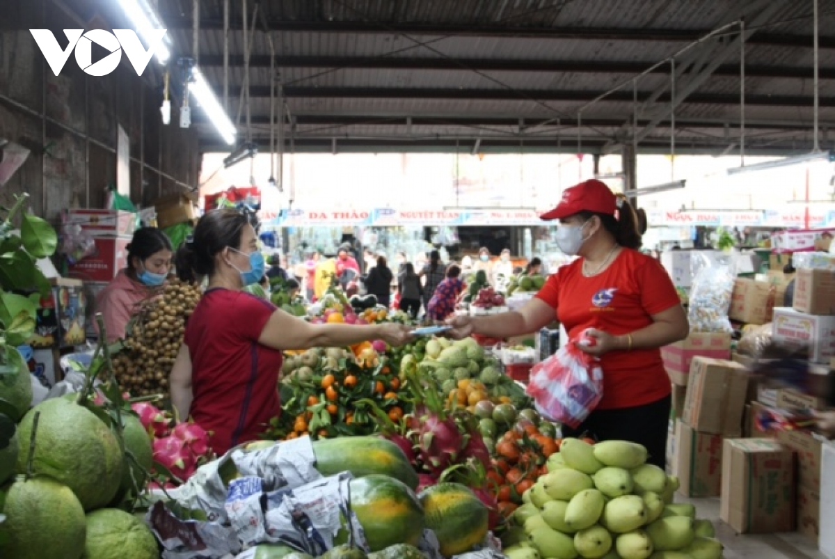 Da nang tang cuong bien phap phong, chong dich covid-19 tai cho va trung tam thuong mai hinh anh 1