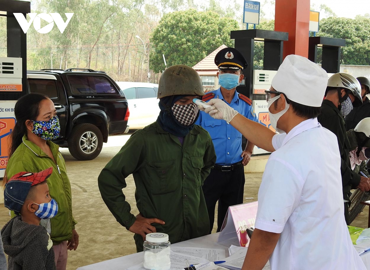 Ưu tiên đảm bảo nơi làm việc, nơi ăn ở cho lực lượng tuyến đầu phòng chống dịch Covid