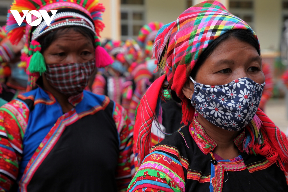 no nuc ngay hoi toan dan tren dia ban tay bac hinh anh 8