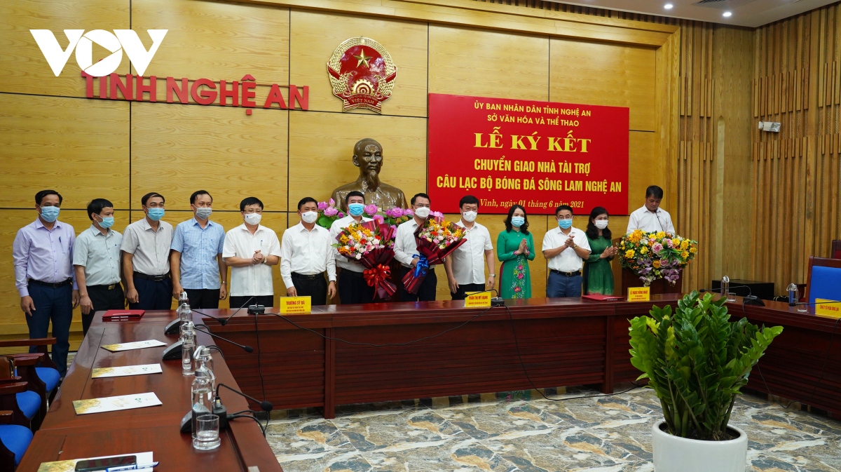 CHÍNH THỨC: SLNA đón nhà tài trợ mới, giữ nguyên tên gọi và bản sắc đội bóng xứ Nghệ