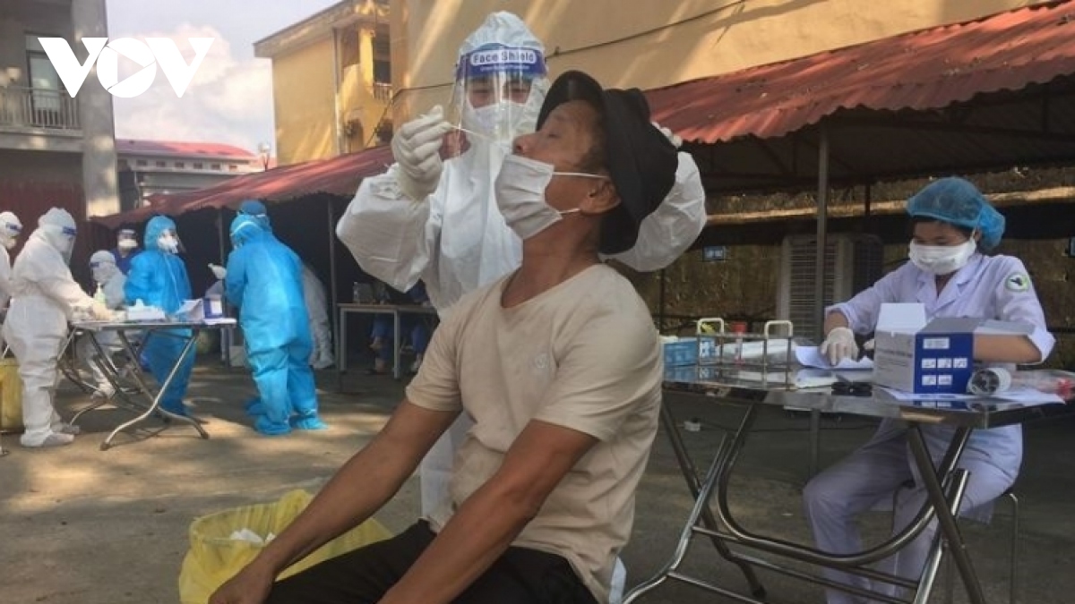 bac giang hotspot confirms 61 out of 91 local infections over 12 hours picture 1