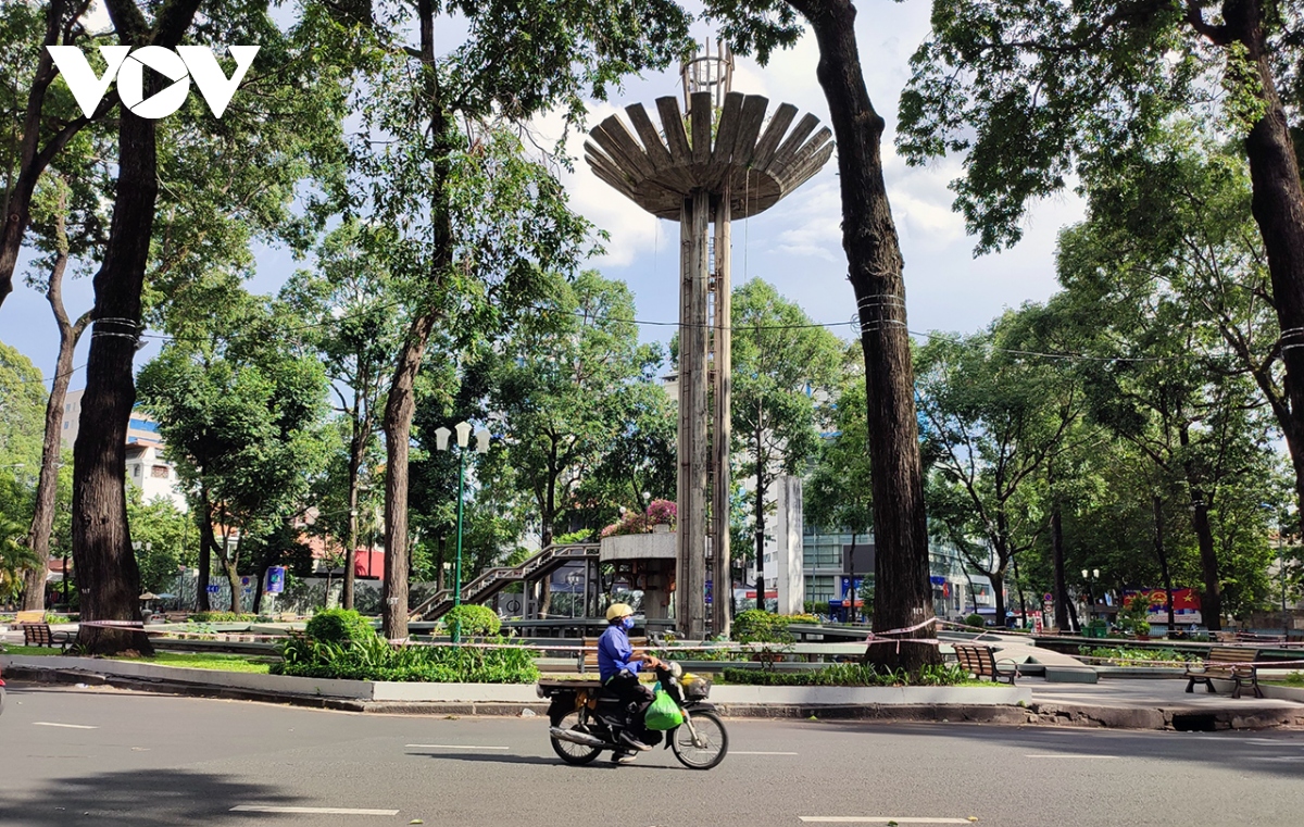 TP.HCM lo ngại nguy cơ lây dịch bệnh từ đội ngũ xe ôm