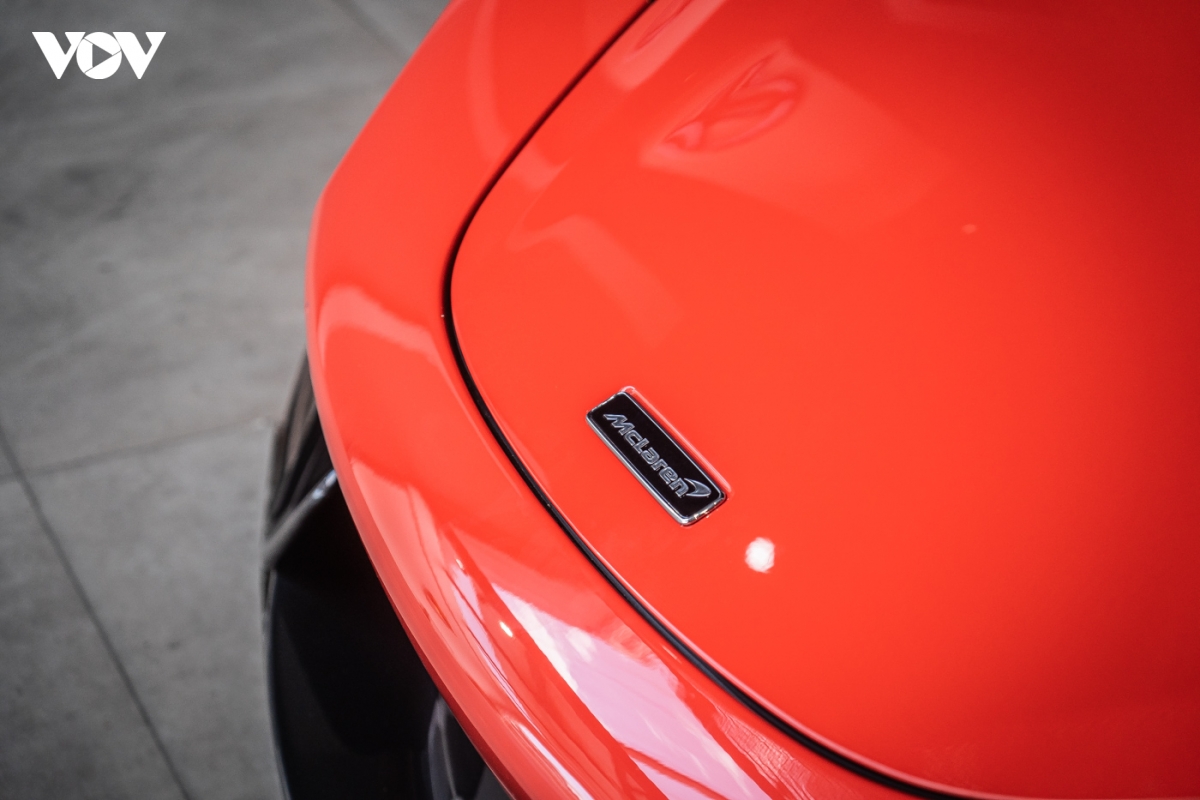 hinh anh chi tiet mclaren 765lt mau doc chi co 3 chiec tai viet nam hinh anh 26
