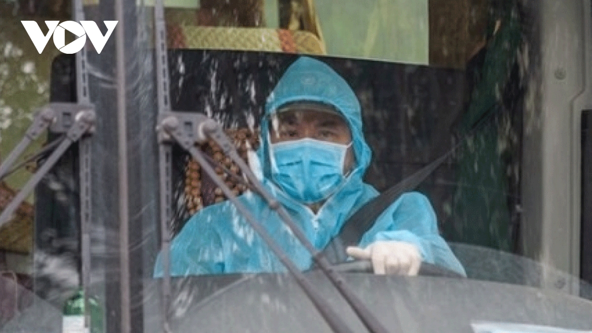 Vegetable vendor tests positive for SARS-CoV-2 in Hanoi