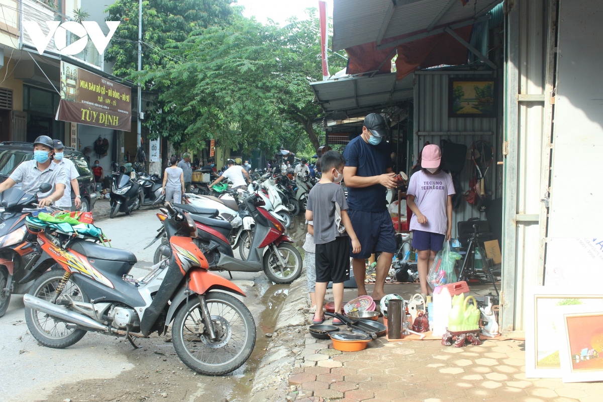 lan chiem via he, long duong de kinh doanh o cho do co van phuc hinh anh 4