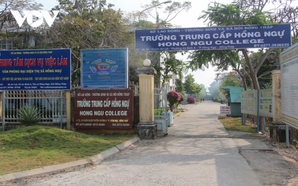 Dong thap nguoi dan ong tu vong tai khu cach ly am tinh voi sars-cov-2 hinh anh 1