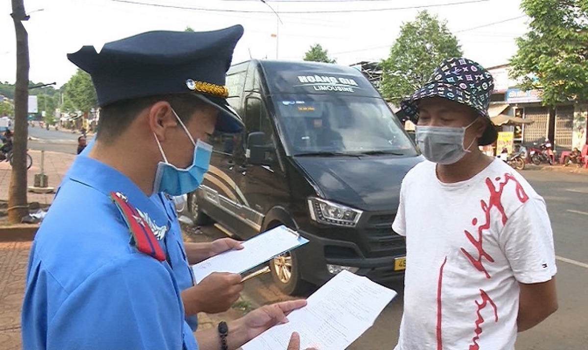 Dak nong tam dung van tai hanh khach di thanh pho Da nang, binh duong hinh anh 1