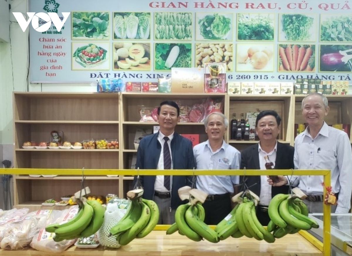 Đẩy mạnh kết nối và tiêu thụ sản phẩm ocop đến người tiêu dùng hình ảnh 1 Day manh ket noi va tieu thu san pham ocop den nguoi tieu dung hinh anh 1