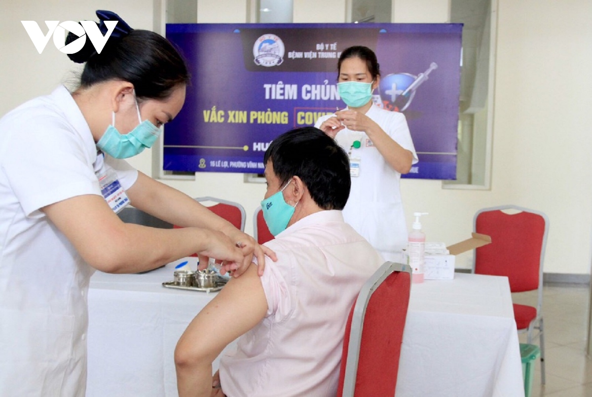 pfizer dong y ban them 20 trieu lieu vaccine cho viet nam trong nam nay hinh anh 1