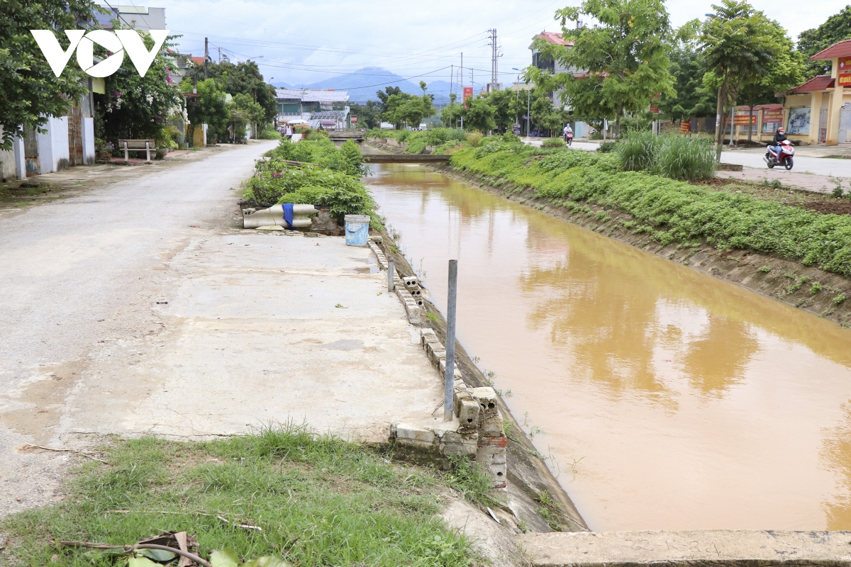 can canh cong trinh dai thuy nong nam rom xuong cap tram trong hinh anh 12