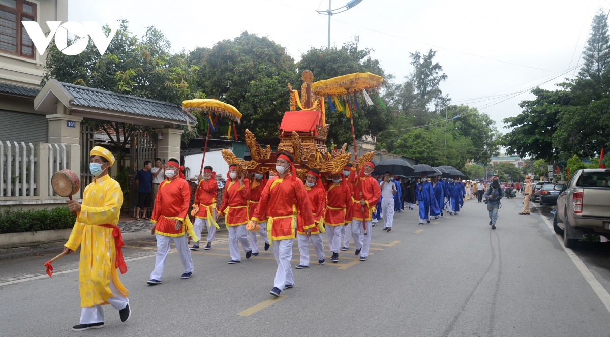 thanh pho mong cai khai hoi Dinh tra co hinh anh 2