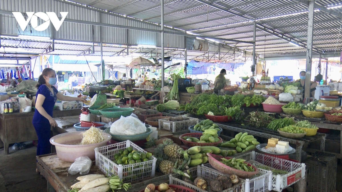ngày đầu tiên thực hiện chỉ thị 16, người dân Đbscl hạn chế ra đường hình ảnh 2 ngay dau tien thuc hien chi thi 16, nguoi dan Dbscl han che ra duong hinh anh 2