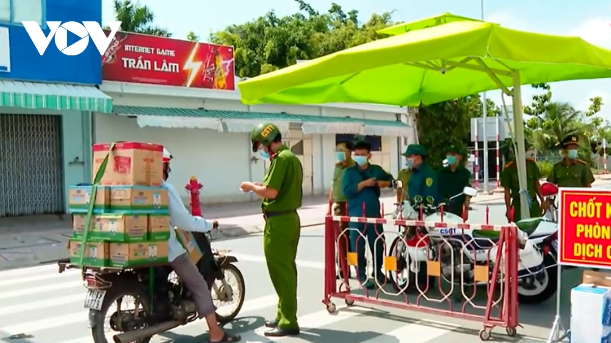 Vĩnh Long: Doanh nghiệp phải đảm bảo 3 tại chỗ