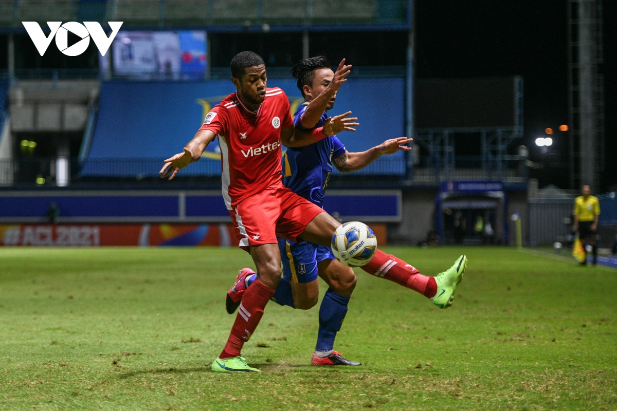 thua nguoc bg pathum united, viettel fc dung buoc som o afc champions league 2021 hinh anh 2