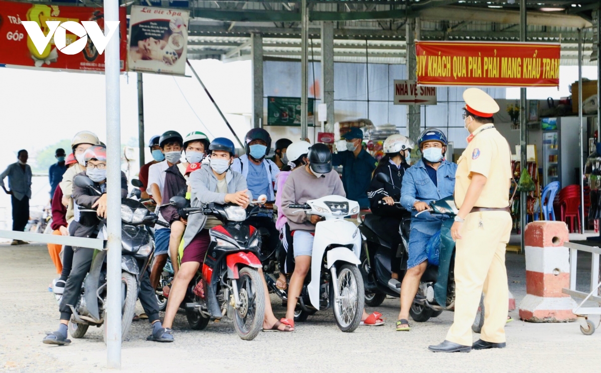 Tạm dừng hoạt động vận tải hành khách tại các bến sông liên tỉnh Cần Thơ- Đồng Tháp