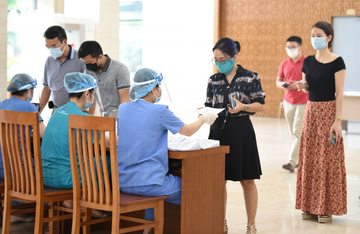phong vien duoc cap the xanh de tac nghiep tai ky hop thu 1 quoc hoi khoa xv hinh anh 6