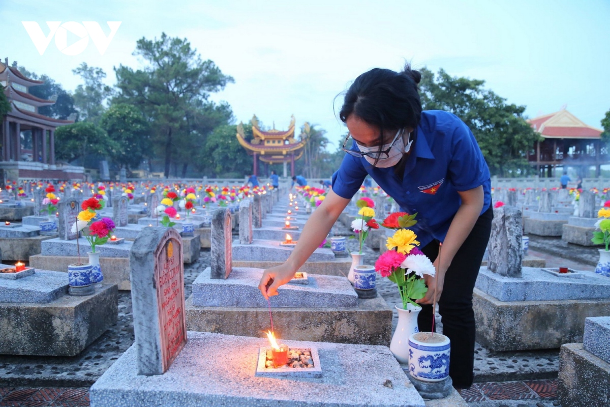 nhung mua he khong quen tren dat lua quang tri hinh anh 2