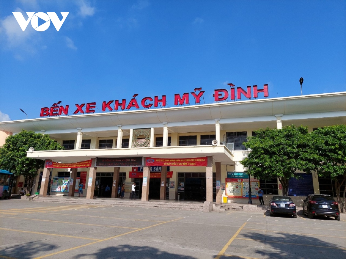 ben xe o ha noi thua xe, vang khach do dich covid-19 hinh anh 10