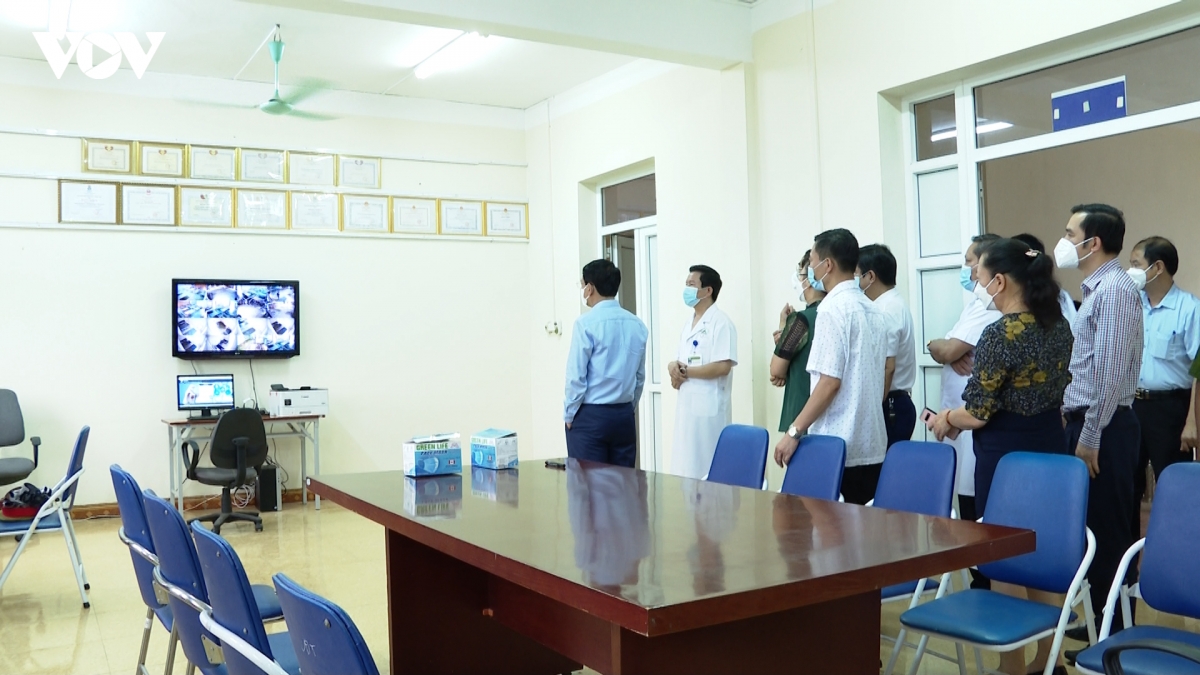 lao cai dua vao van hanh benh vien da chien dau tien hinh anh 2