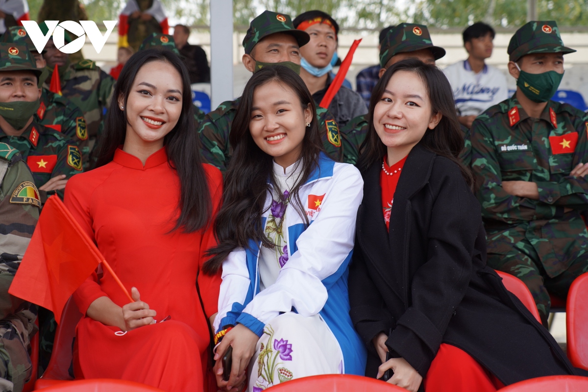 nu khan gia bat khoc co vu doi xe tang viet nam thi dau tai army games-2021 hinh anh 4