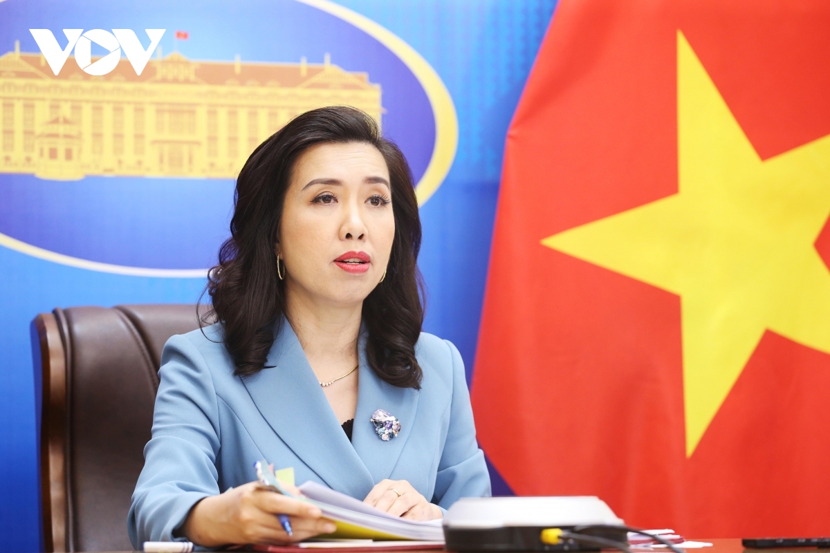 Vietnam asks China to respect sovereignty over Hoang Sa