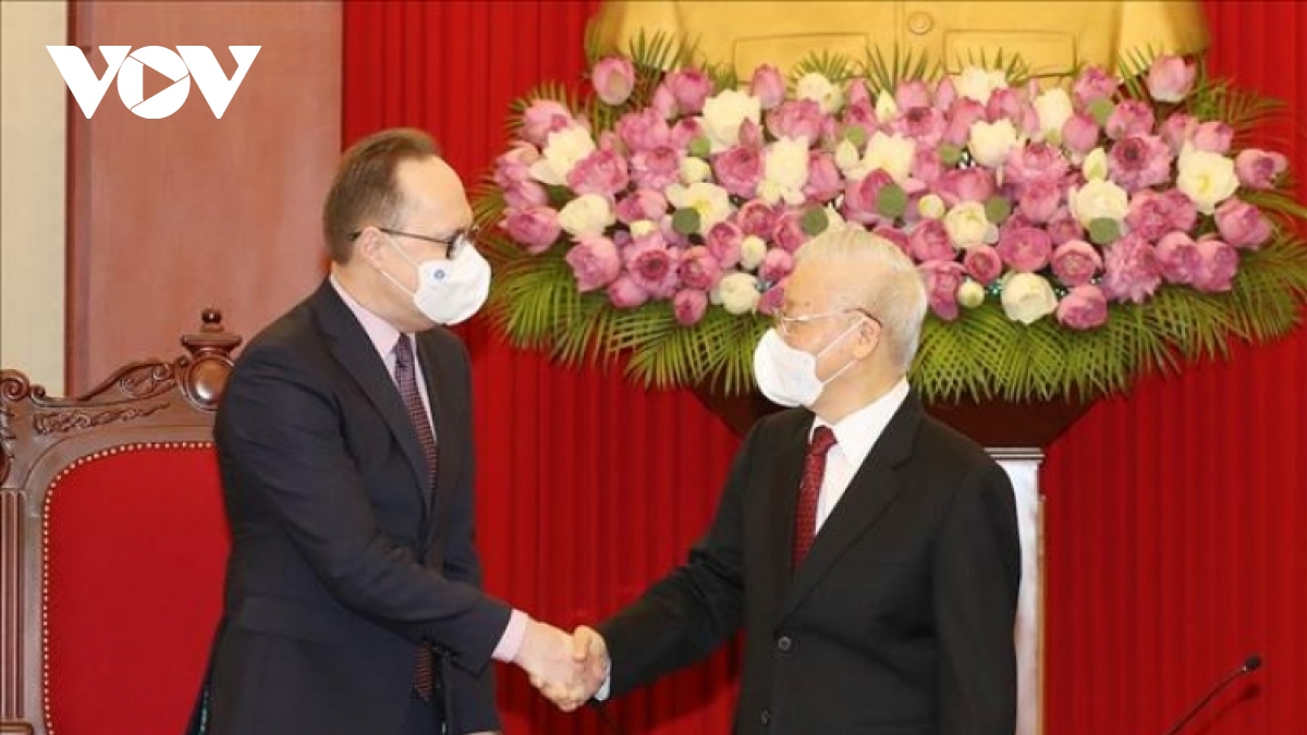 party chief elated at growing vietnam-russia ties despite covid-19 picture 1