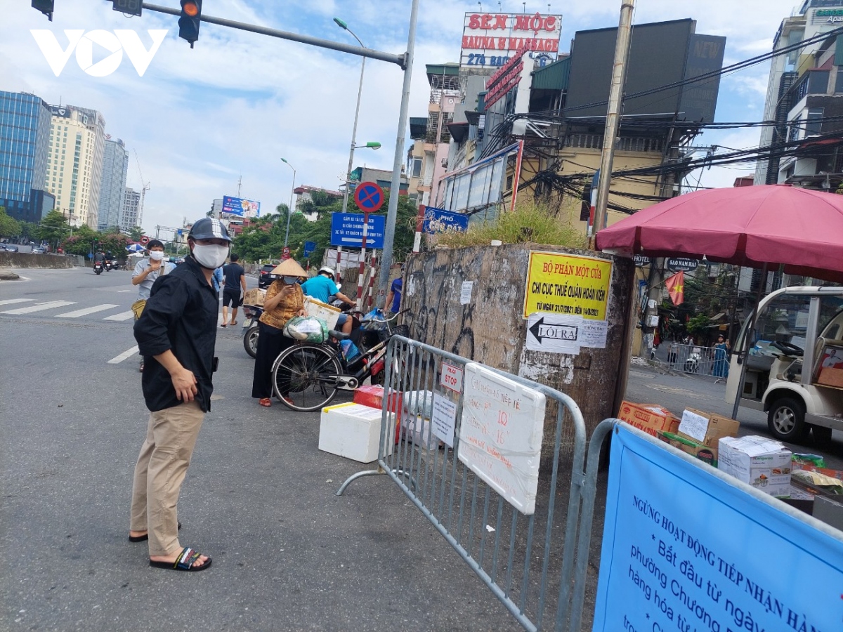  cua khau phuong chuong duong ngon ngon hang hoa tiep te hinh anh 11