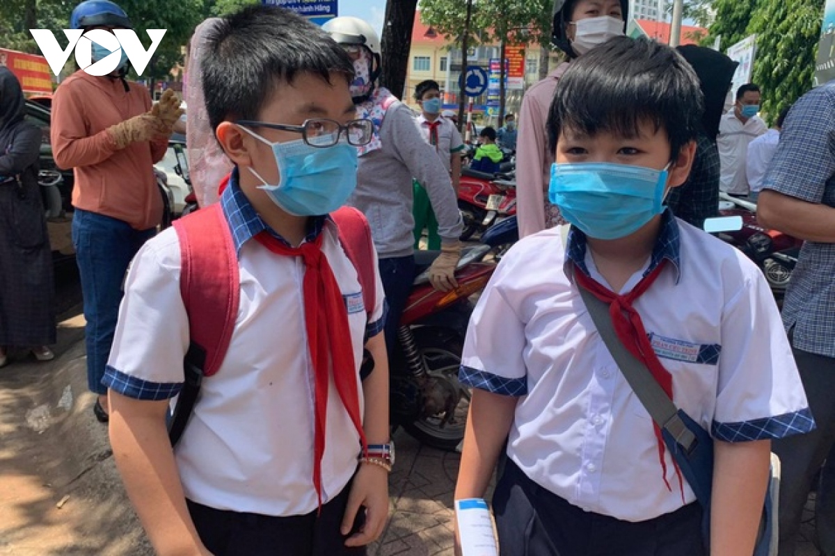 ba ria - vung tau dam bao du sach giao khoa, Dak lak lui thoi gian tuu truong hinh anh 2