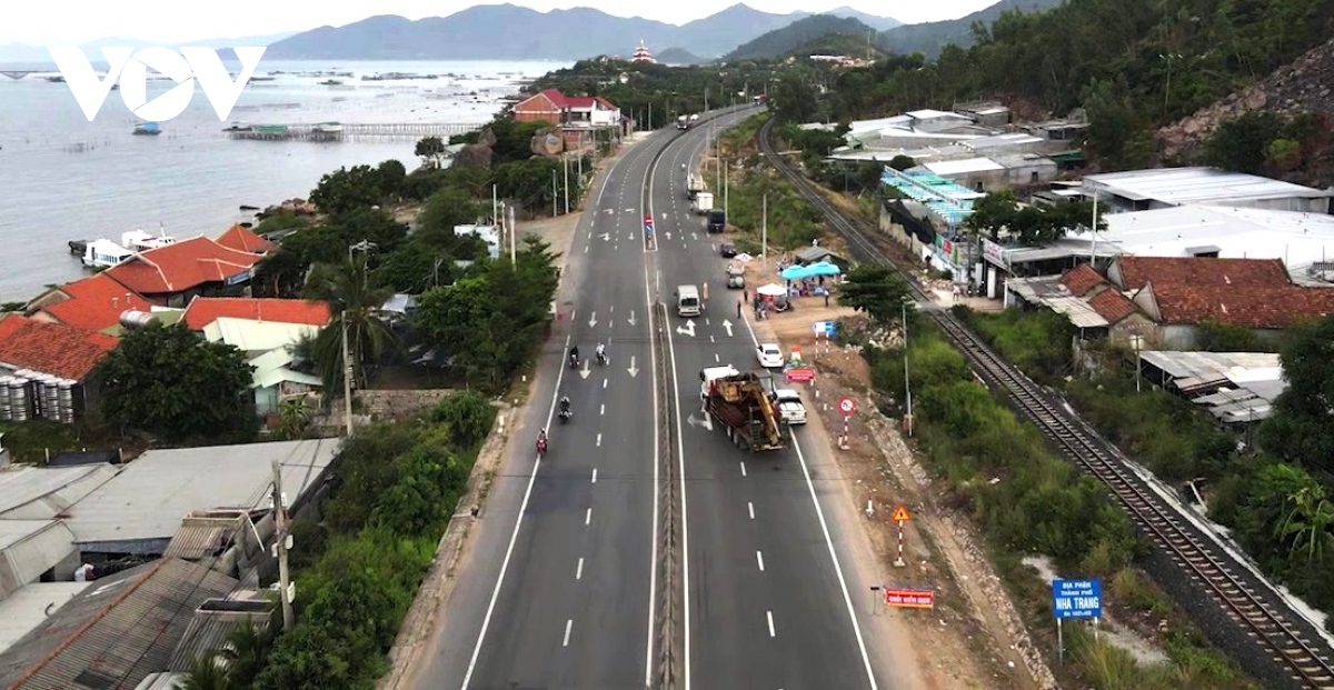 khanh hoa phong toa toan dien, gian cach triet de toan tp nha trang hinh anh 2