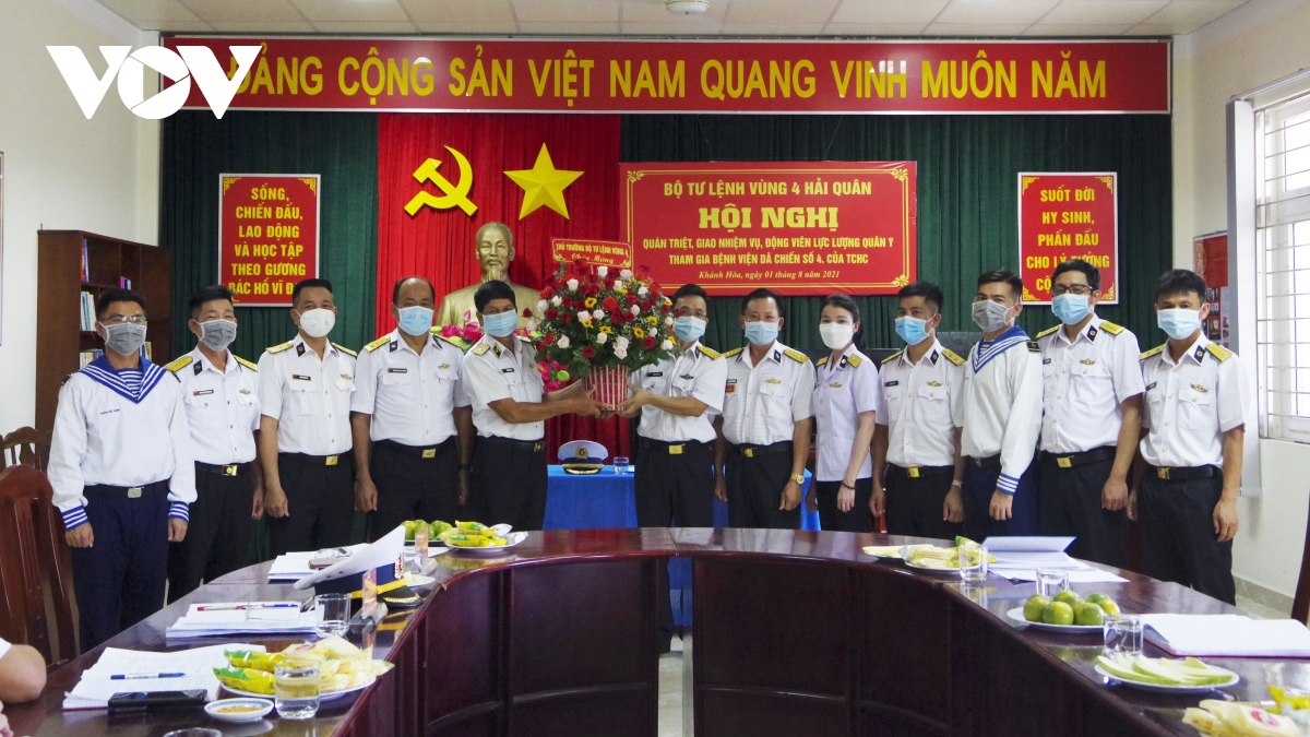 y bac si vung 4 hai quan san sang tham gia benh vien da chien so 4 hinh anh 1