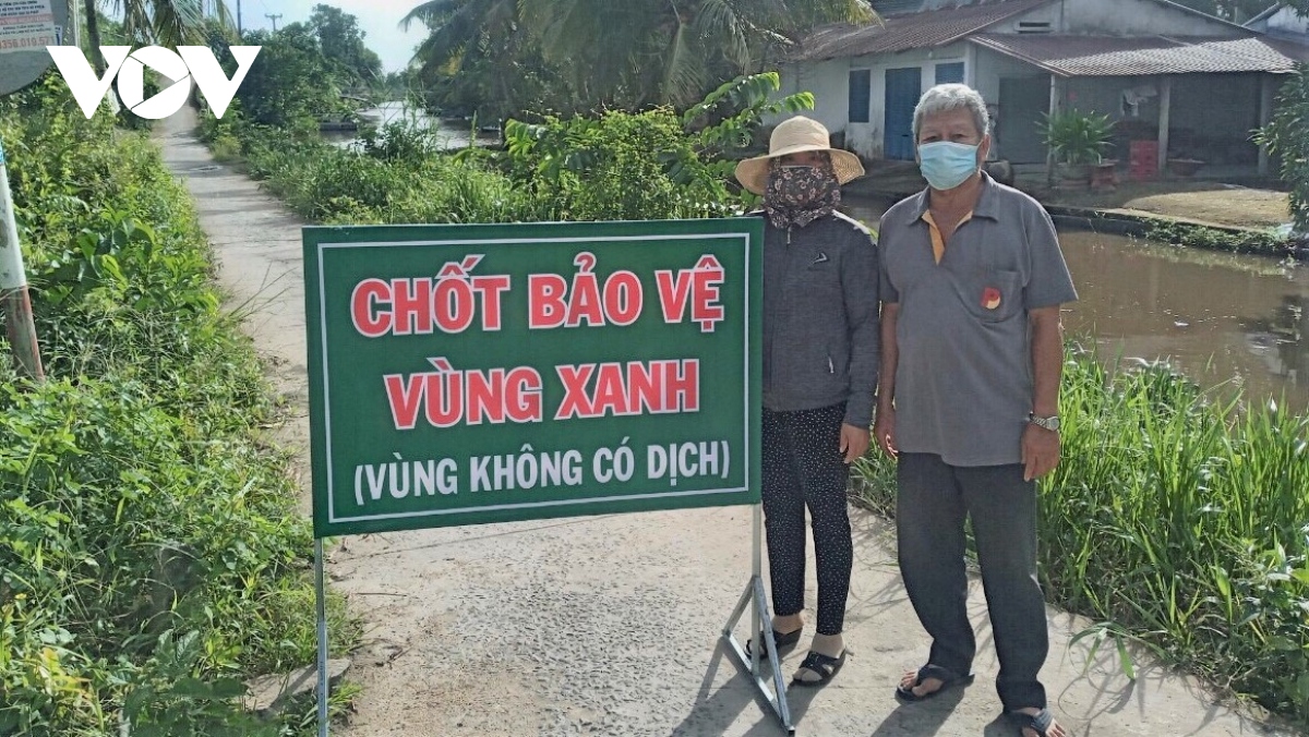 hau giang ban hanh bien phap phong dich moi, day truc tuyen lop 9, 12 hinh anh 1