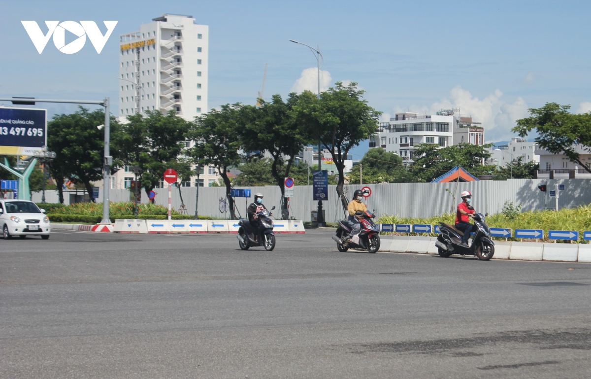 Da nang trong ngay dau noi long, chuyen trang thai chong dich moi hinh anh 2