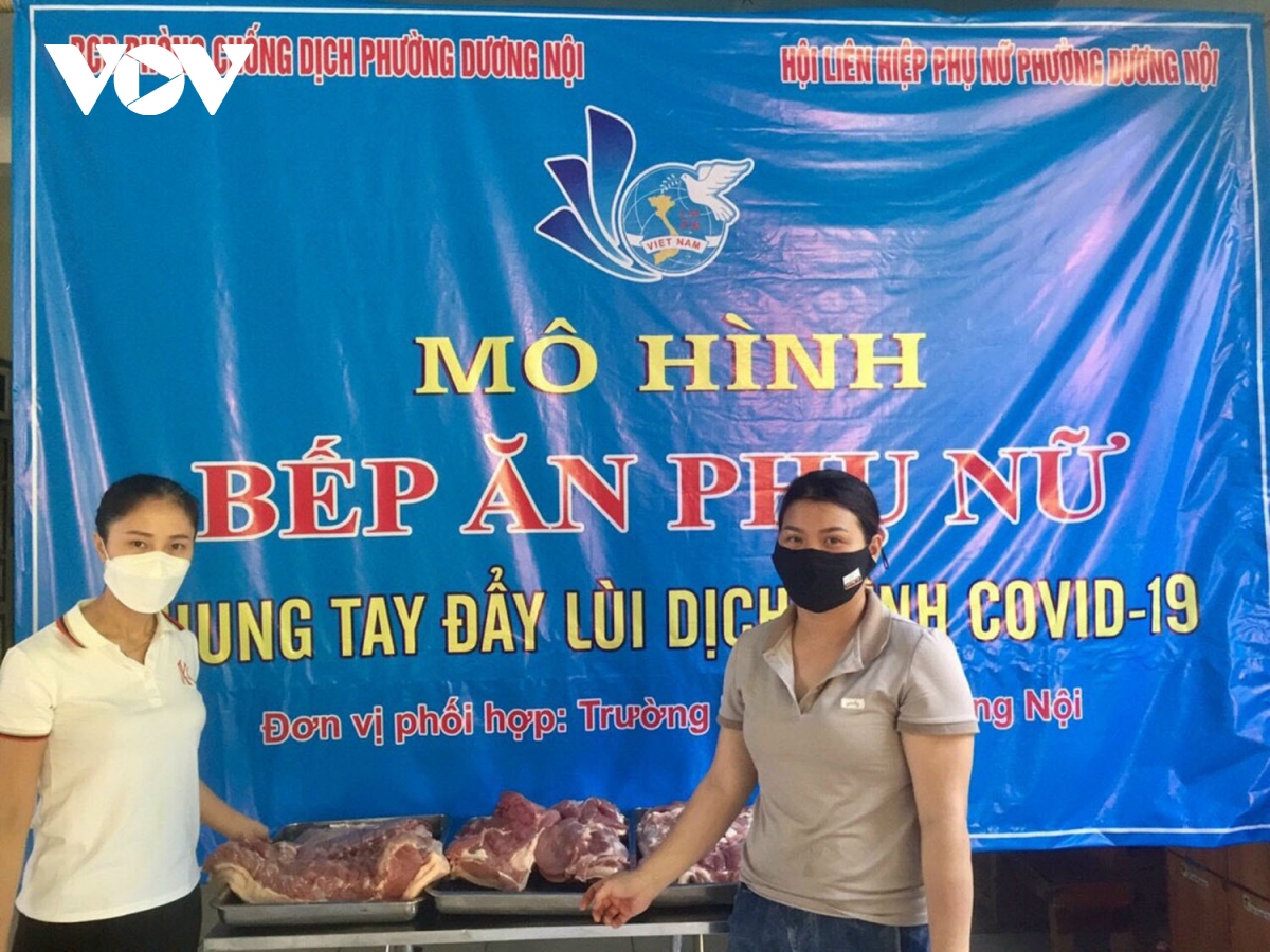 bep an phu nu do lua ho tro tuyen dau chong dich hinh anh 12