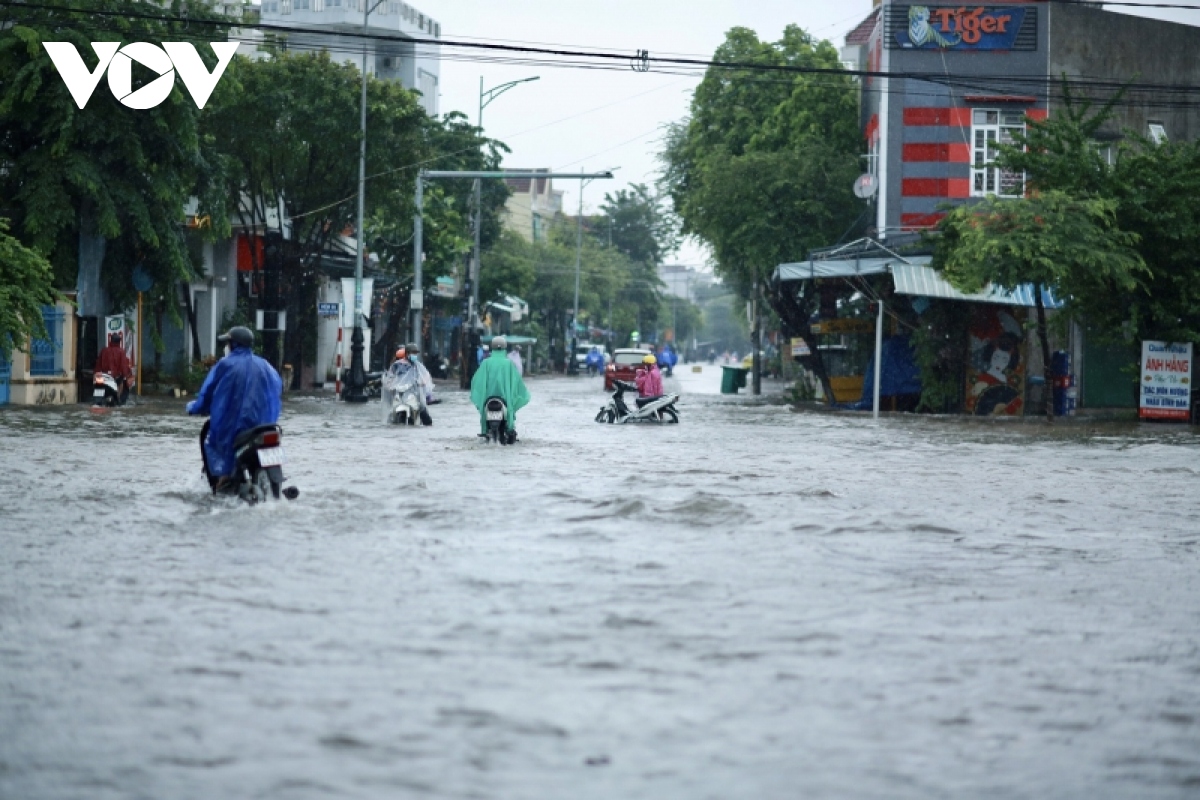 mua lu lon gay ngap vung trung thap, mot nguoi mat tich o quang ngai hinh anh 6