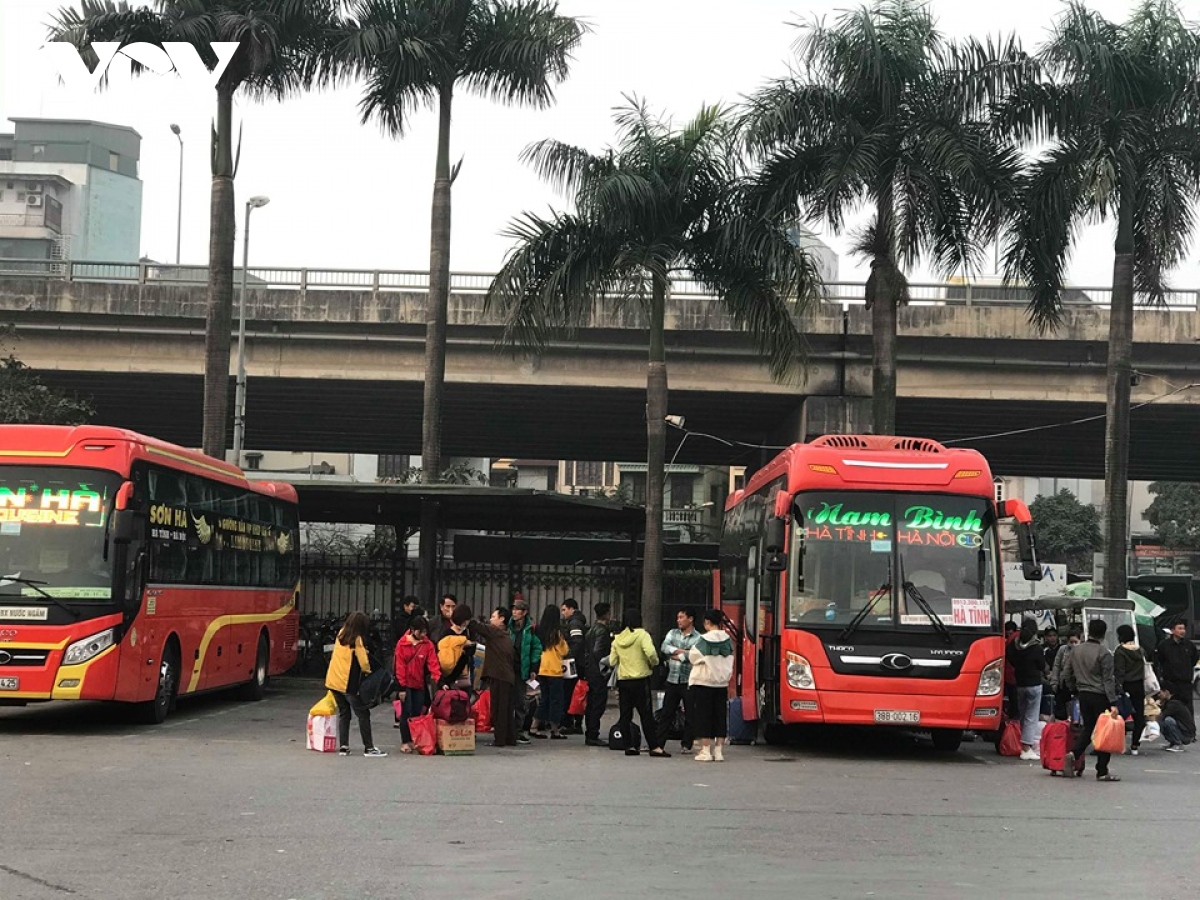 ha noi cho phep xe khach, ben xe duoc hoat dong 100 tro lai hinh anh 2