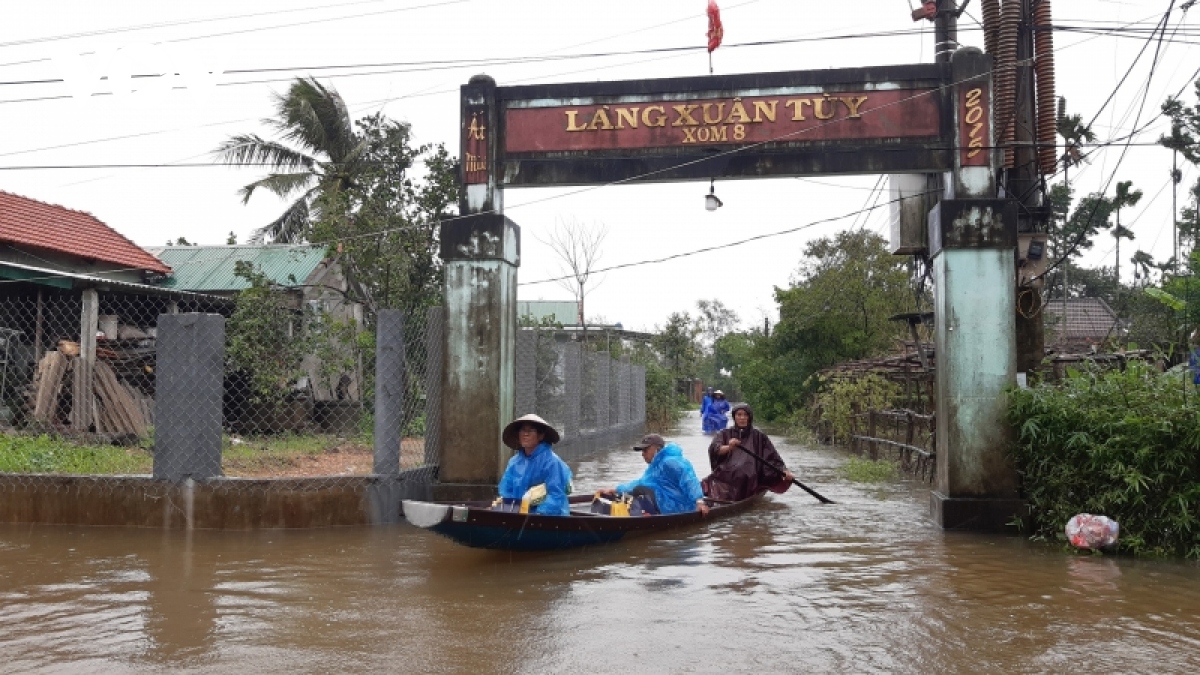 nuoc van lai lang o vung ron lu thua thien hue hinh anh 11