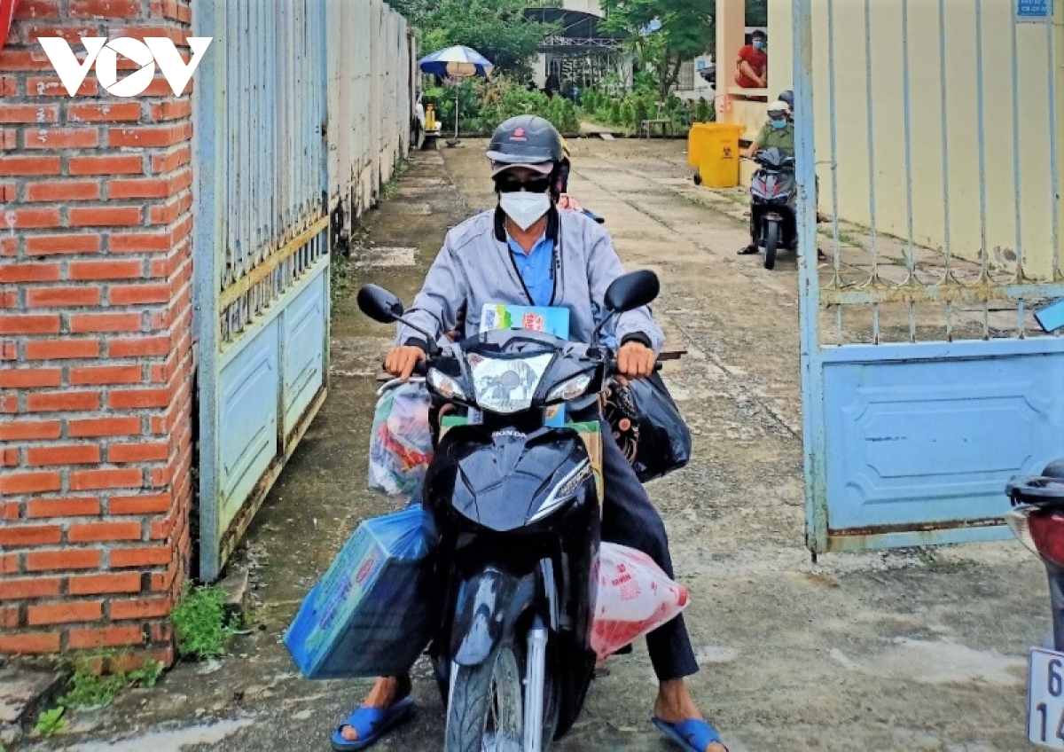 ve nham duong, ho gia dinh duoc ho tro tien de ve lai bac lieu hinh anh 2