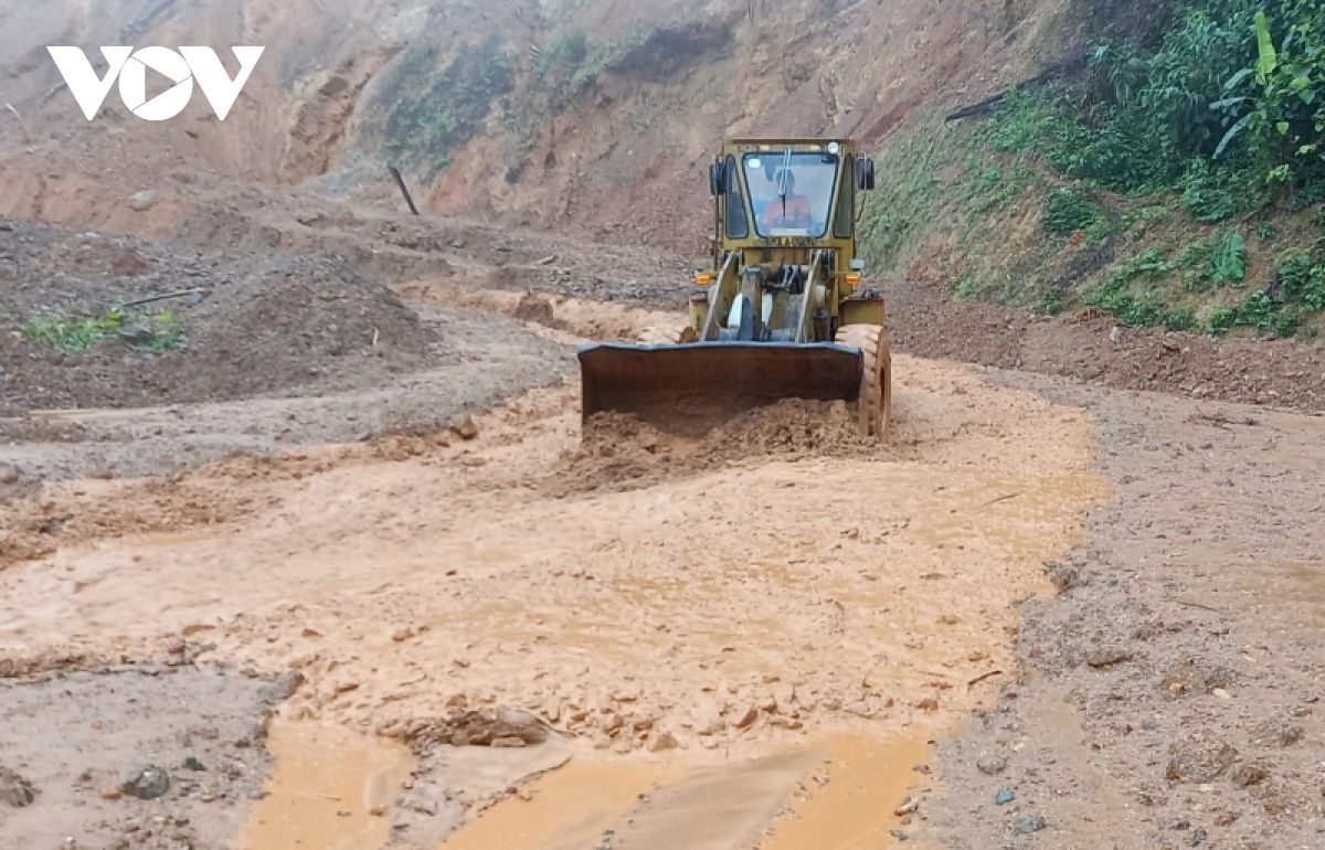 Duong ho chi minh qua thua thien hue da thong tuyen hinh anh 2