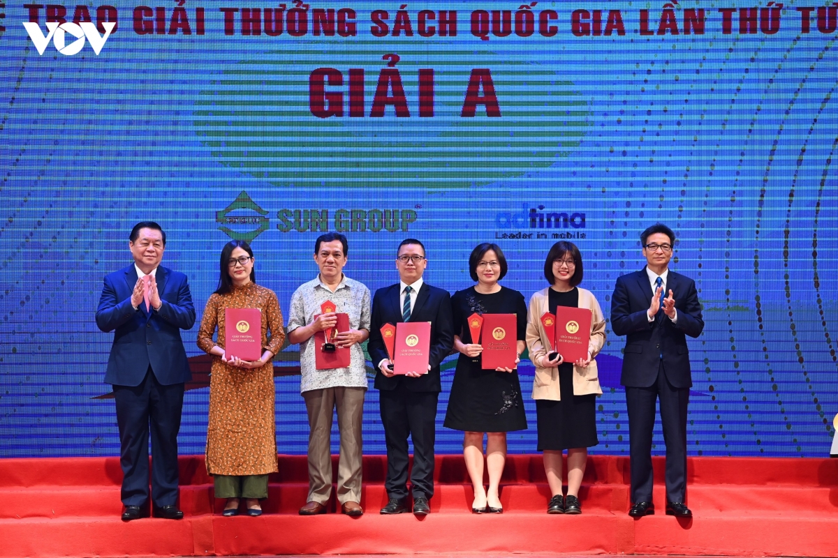 Toàn cảnh Lễ trao giải Sách Quốc gia lần thứ tư năm 2021