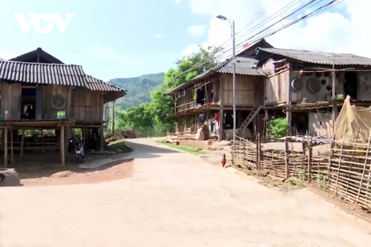 kho khan khoi phuc ty le bao phu bao hiem y te o vung cao lai chau hinh anh 3