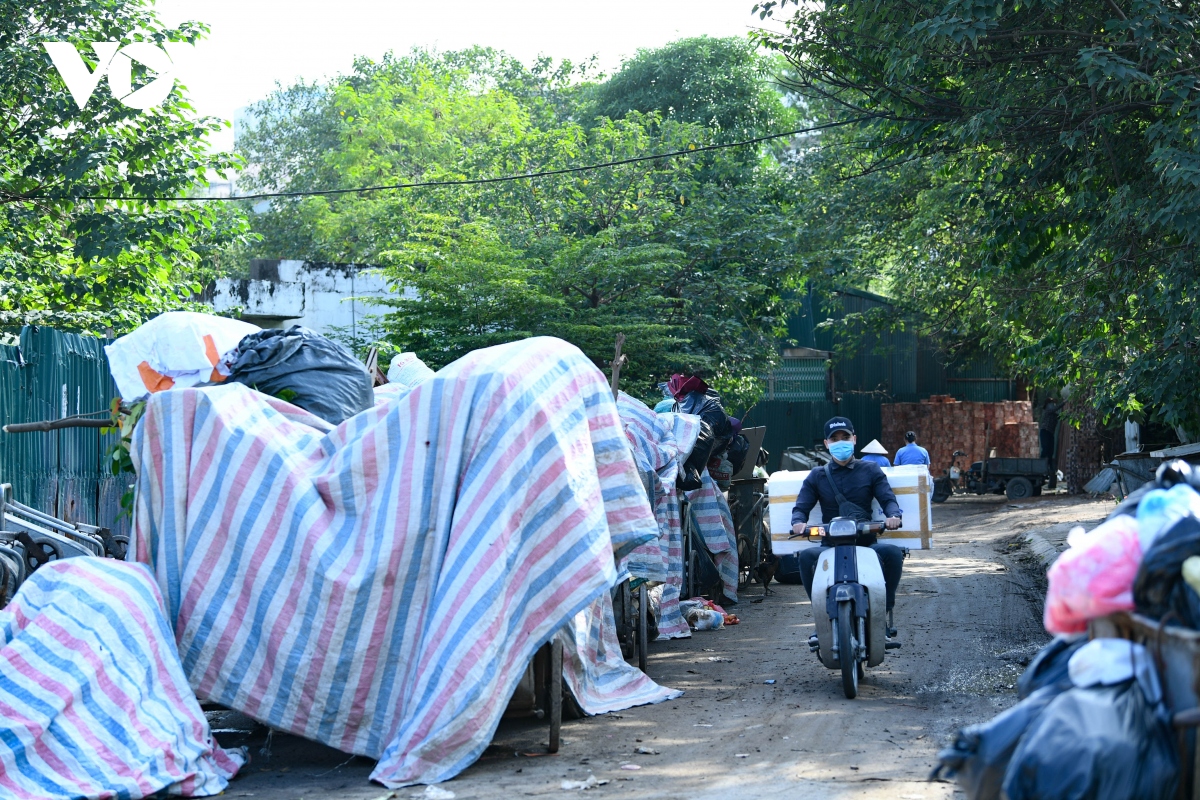 bai rac nam son dung tiep nhan, rac thai lai un u tai noi thanh ha noi hinh anh 14