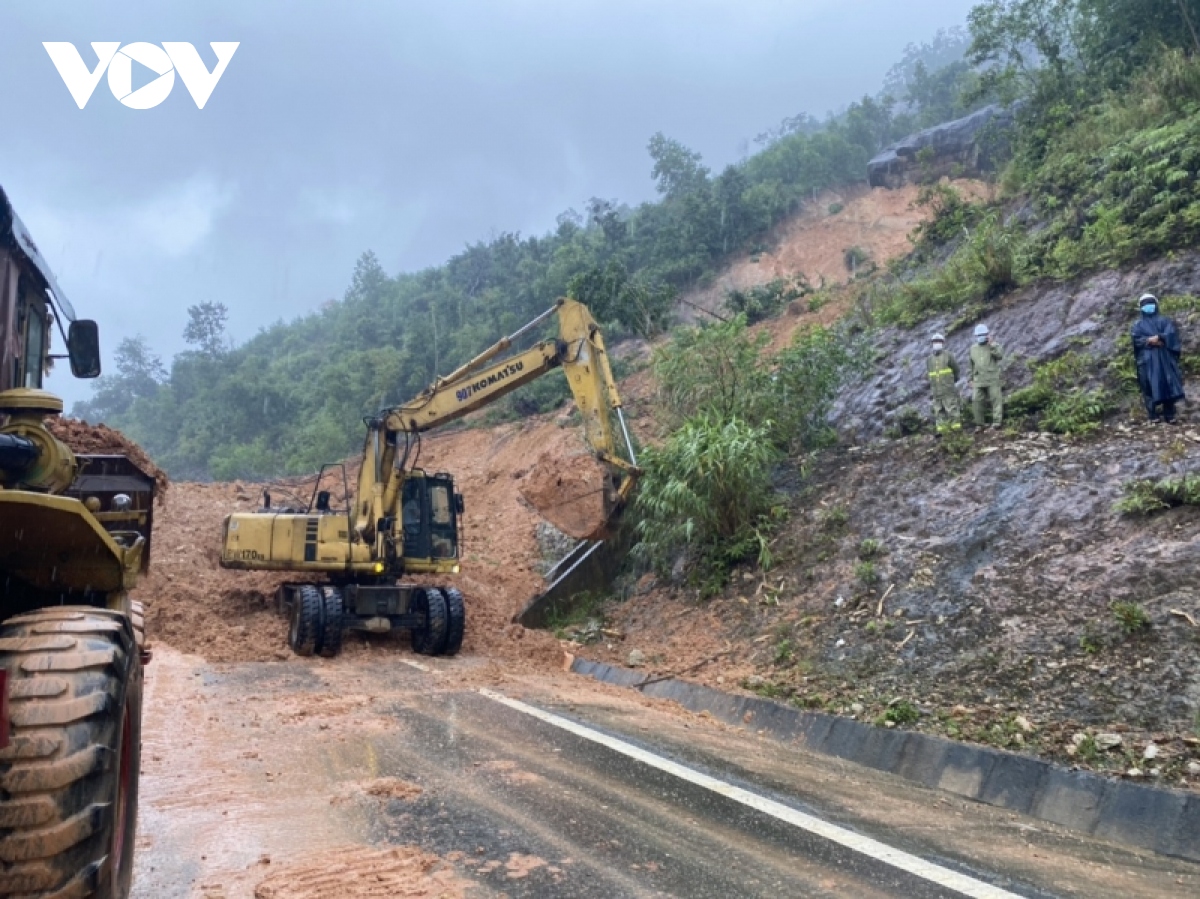 khanh hoa mua to, di doi 1300 ho dan vung sat lo hinh anh 3