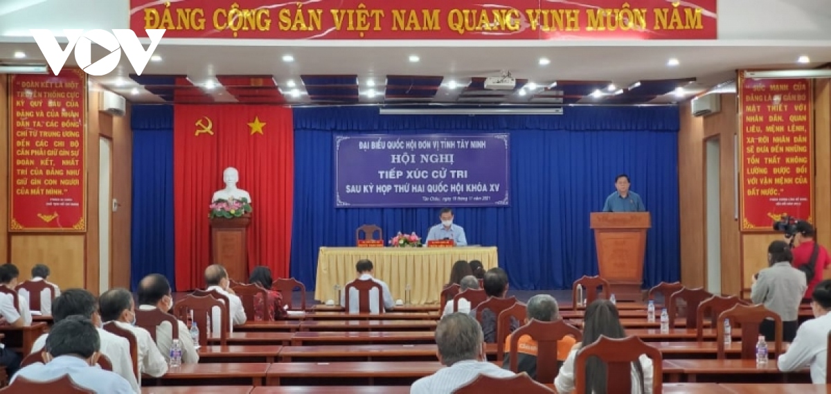 truong ban tuyen giao trung uong nguyen trong nghia tiep xuc cu tri tay ninh hinh anh 1