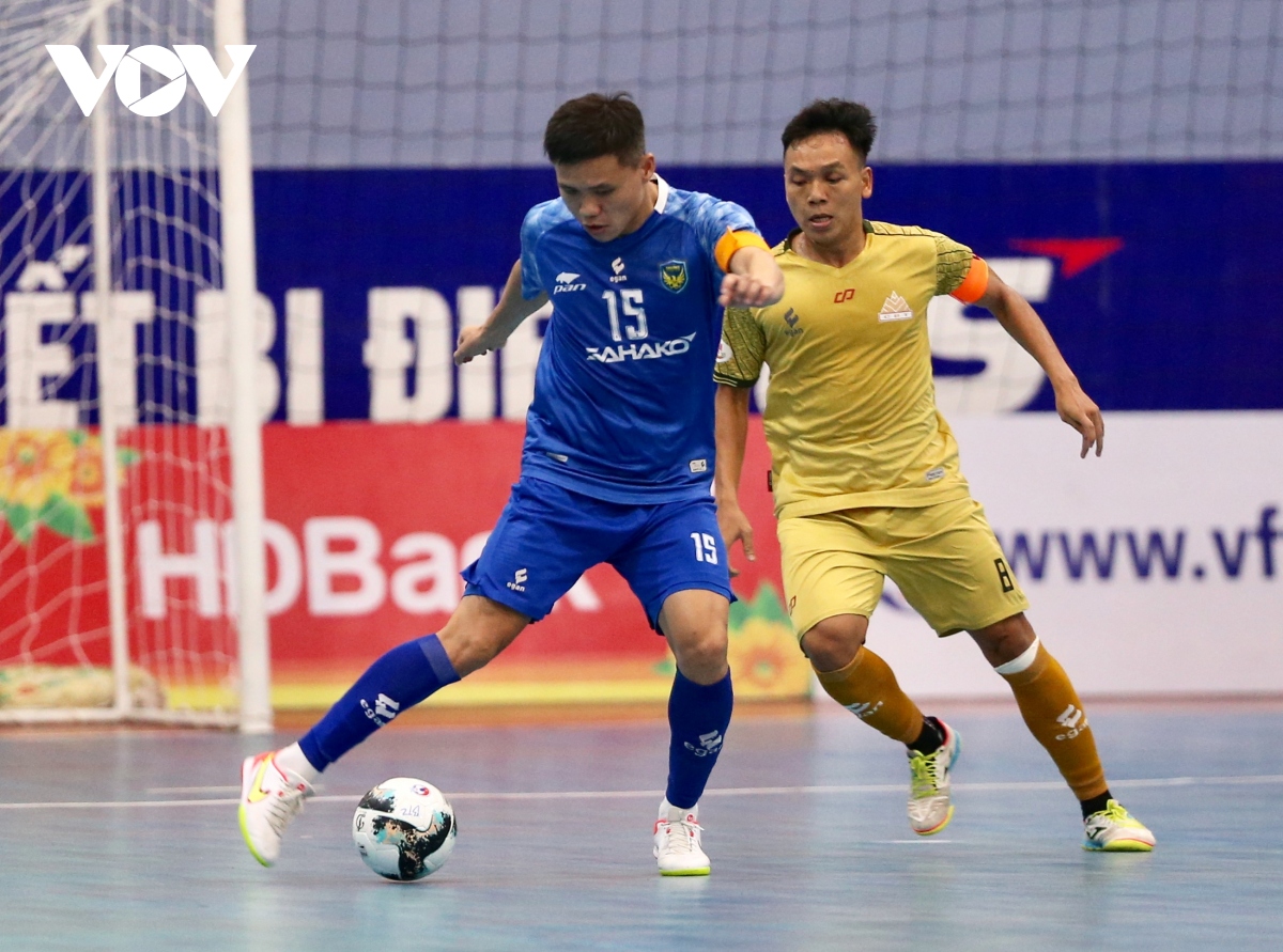 giai futsal hdbank vDqg 2021 sahako bo lo co hoi vuot thai son nam hinh anh 2